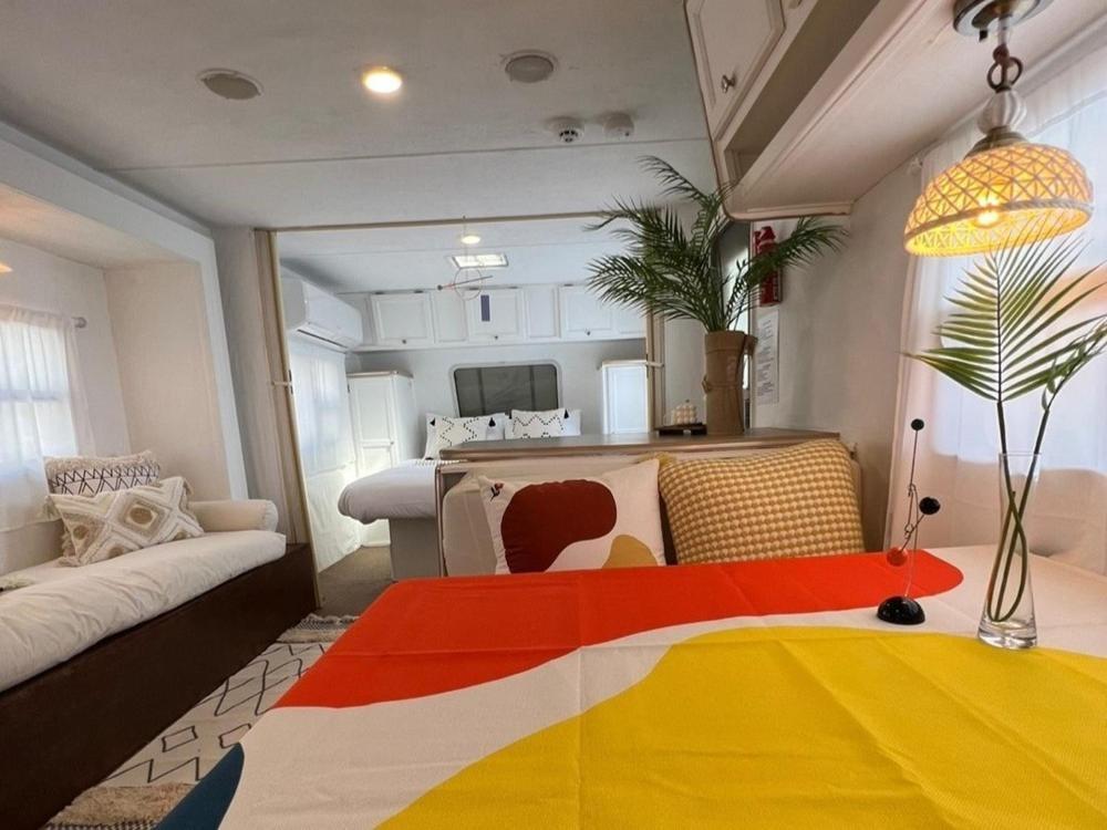 Sokcho New York Caravan Hotel Bilik gambar