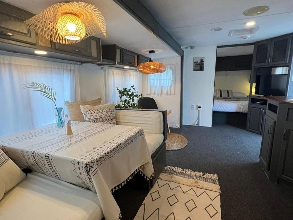 Sokcho New York Caravan Hotel Bilik gambar